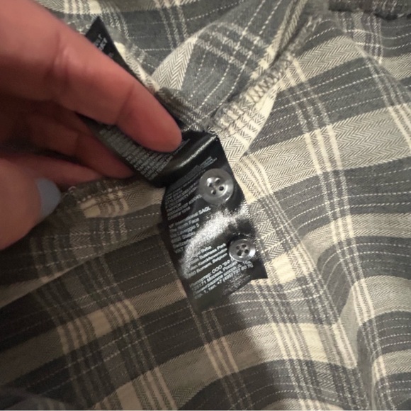 The North Face Gray Plaid Casual Shirt Women’s Size Medium - Picture 7 of 8
